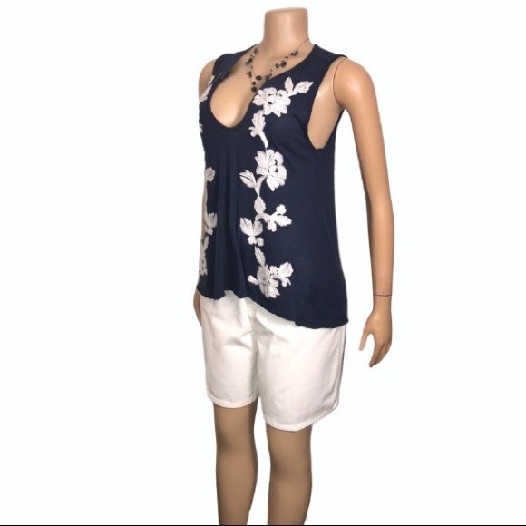 Lucky Brand Top Sleeveless linen Blend blue & white Floral Embroidered size XS - Picture 7 of 11